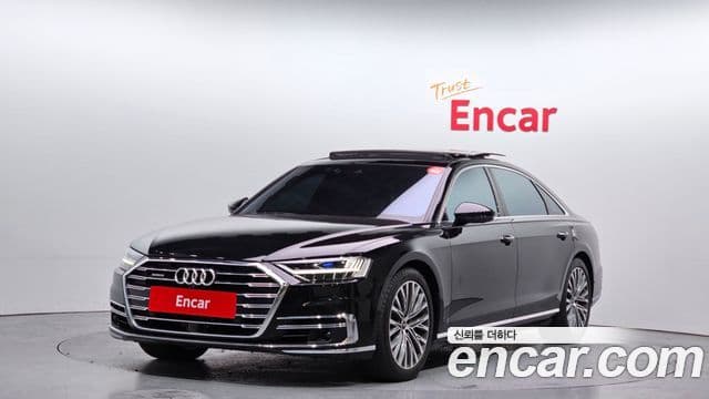 Audi A8 (D5)