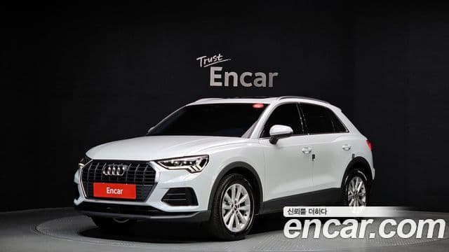Audi Q3 (F3)