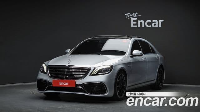 Mercedes-Benz S-Class W222