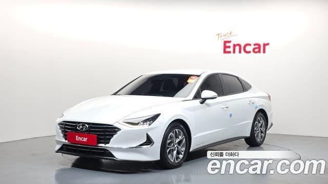 Hyundai Sonata (DN8) 1
