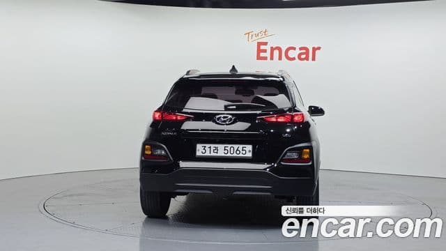 Hyundai Kona 4