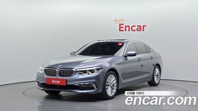 BMW 5 Series (G30)