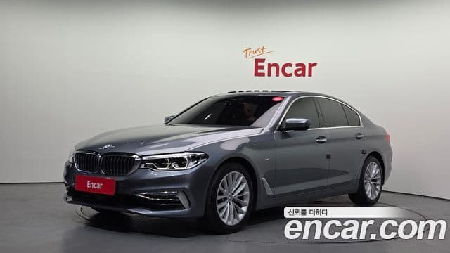 BMW 5 Series (G30)