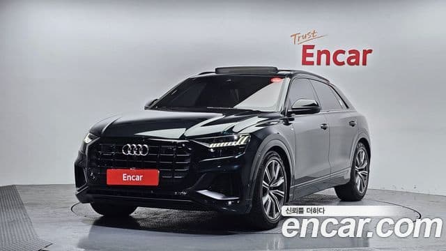 Audi Q8 (4M)