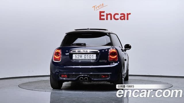 MINI Cooper S 4