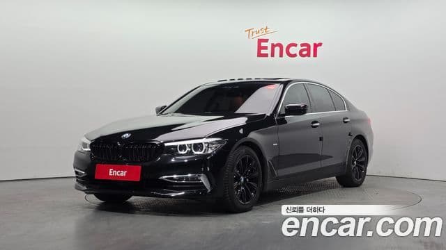 BMW 5 Series (G30)