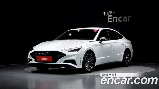 Hyundai Sonata (DN8)