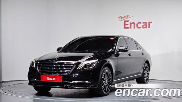 Mercedes-Benz S-Class W222