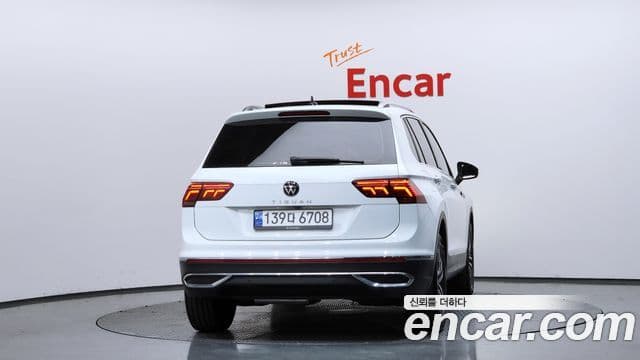 Volkswagen Tiguan 2nd Gen 4