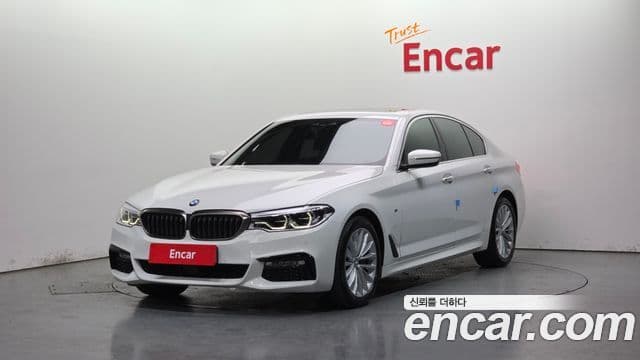 BMW 5 Series (G30)