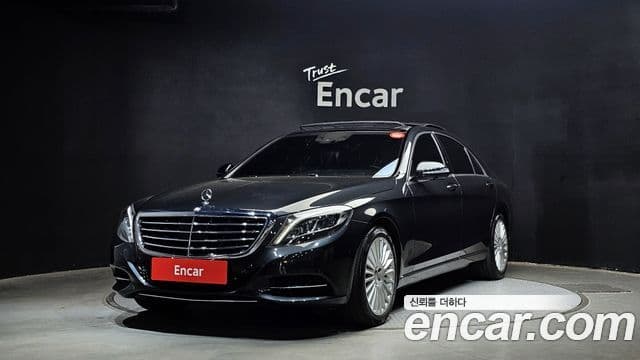 Mercedes-Benz S-Class W222 1