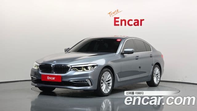 BMW 5 Series (G30)