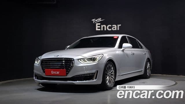 Genesis EQ900