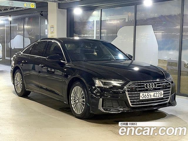 Audi A6 (C8)