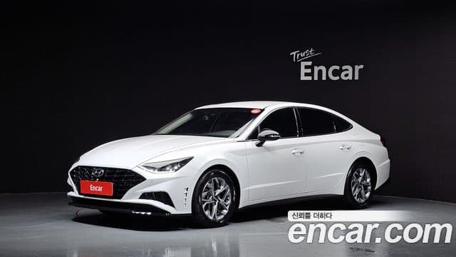 Hyundai Sonata (DN8)