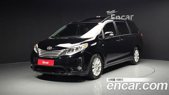 Toyota Sienna 1