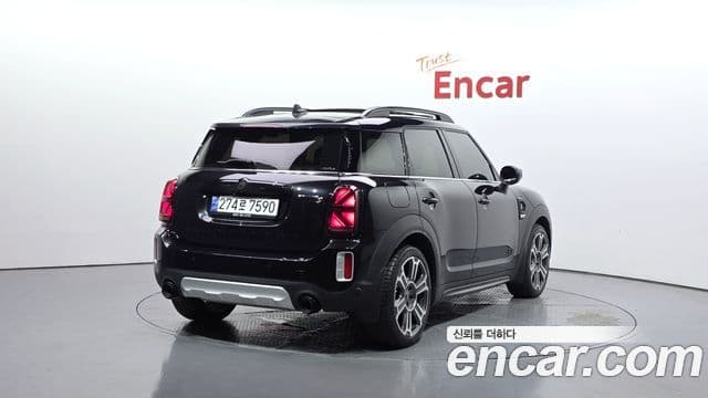 MINI Cooper S Countryman 2