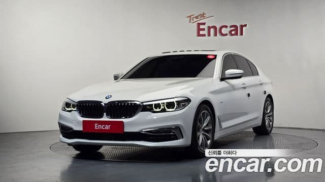 BMW 5 Series (G30)