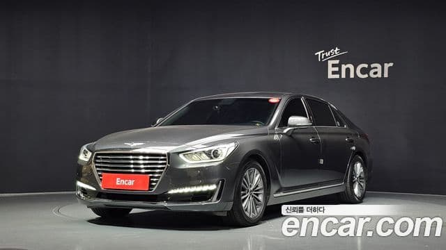 Genesis EQ900