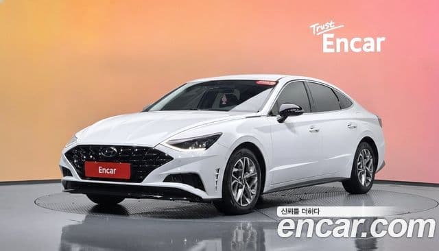 Hyundai Sonata (DN8) 1
