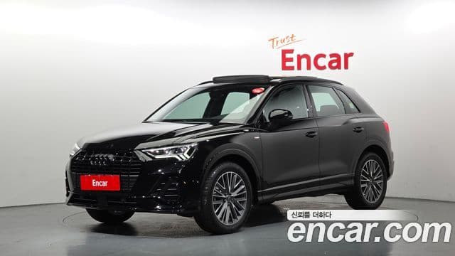 Audi Q3 (F3)