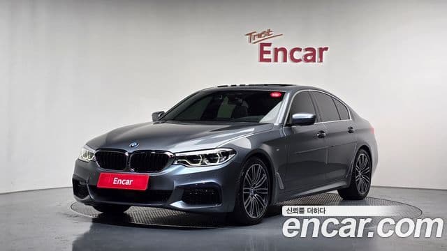BMW 5 Series (G30)