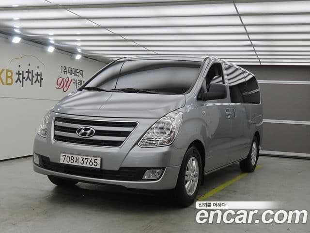 Hyundai Grand Starex 1