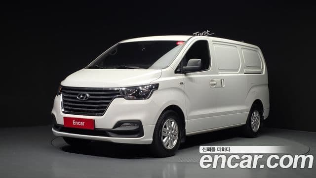 Hyundai The New Grand Starex