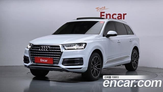 Audi Q7 (4M)
