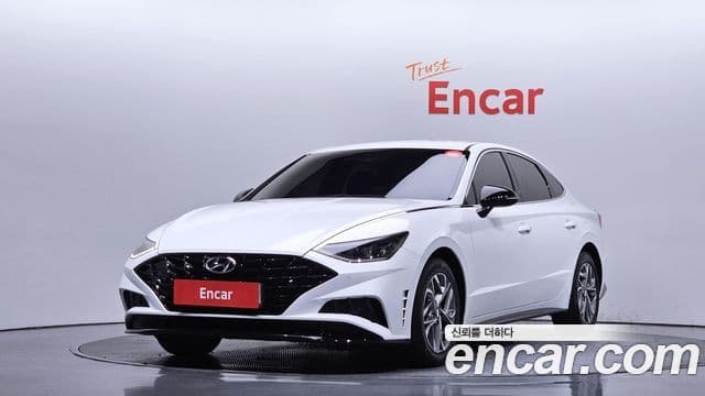 Hyundai Sonata (DN8)