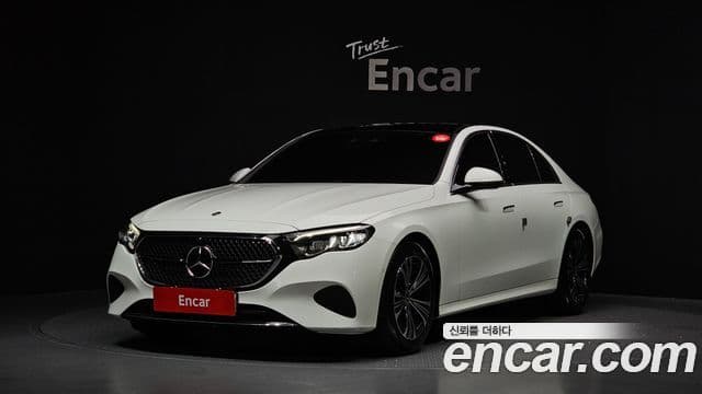 Mercedes-Benz E-Class W214