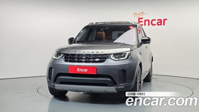Land Rover Discovery 5 3