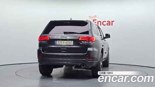 Jeep Grand Cherokee 4