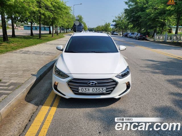Hyundai Avante AD