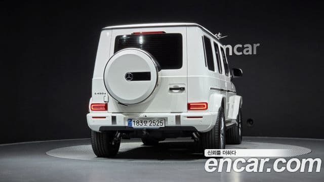 Mercedes-Benz G-Class W465 4