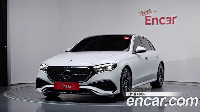Mercedes-Benz E-Class W214