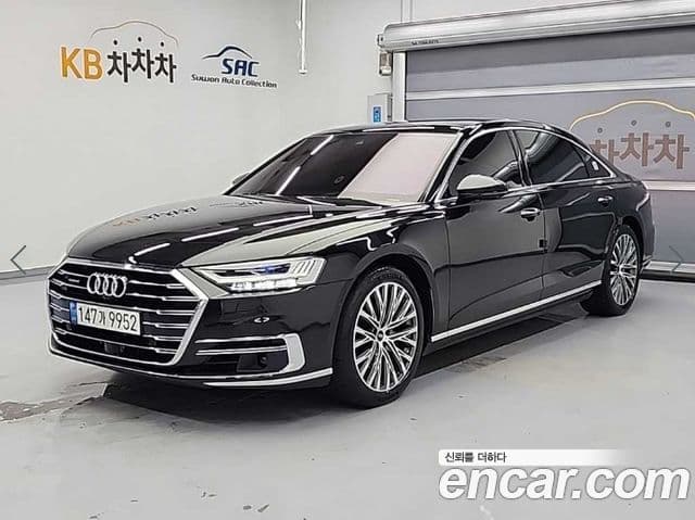 Audi A8 (D5)