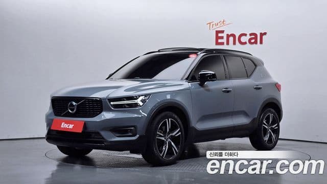 Volvo XC40