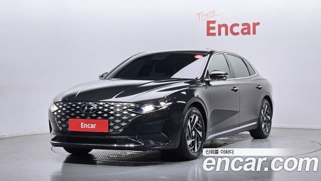 Hyundai The New Grandeur IG Hybrid 1