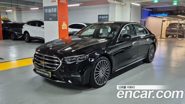 Mercedes-Benz E-Class W214
