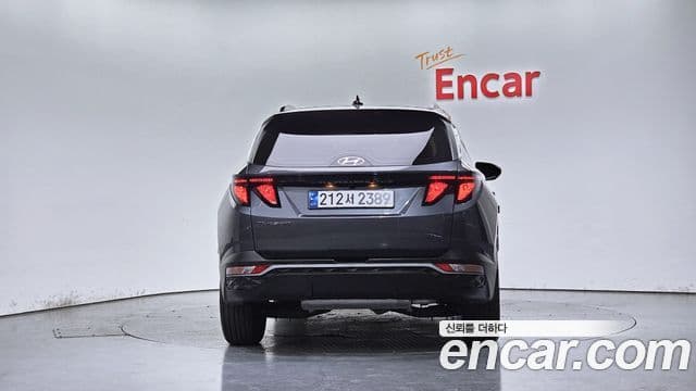 Hyundai Tucson (NX4) 4