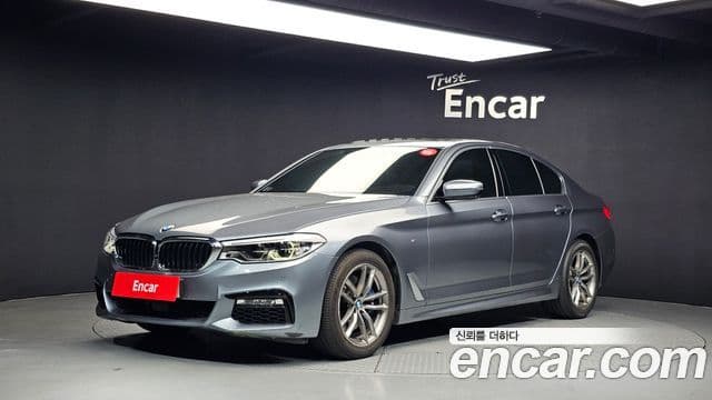 BMW 5 Series (G30)