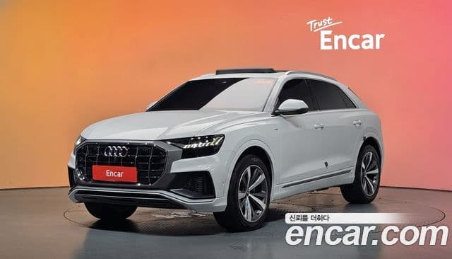 Audi Q8 (4M)