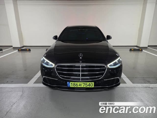 Mercedes-Benz S-Class W223 3