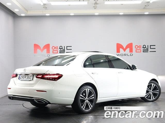 Mercedes-Benz E-Class W213 3