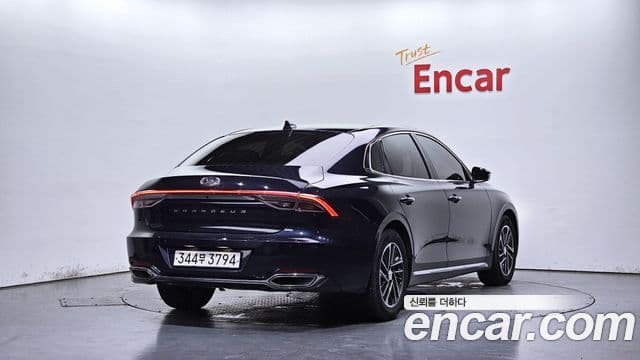 Hyundai The New Grandeur IG 2
