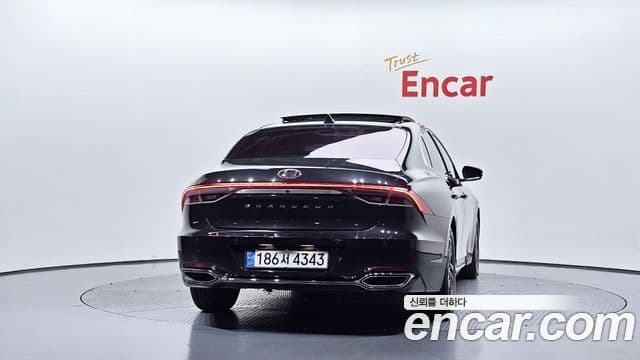Hyundai The New Grandeur IG 4