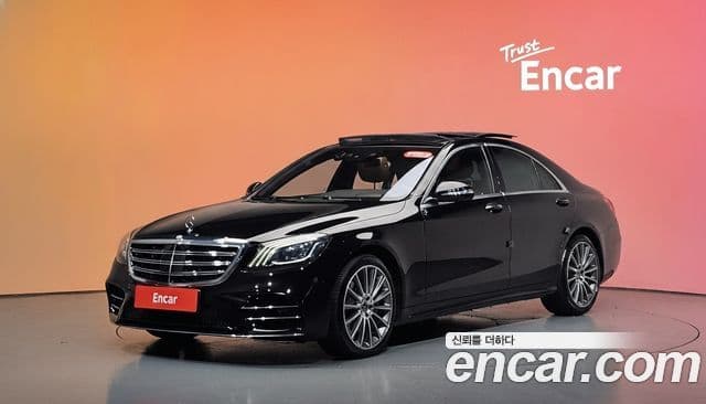 Mercedes-Benz S-Class W222