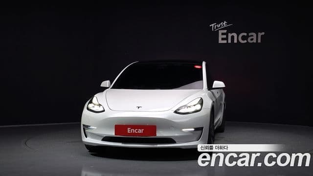 Tesla Model 3 3