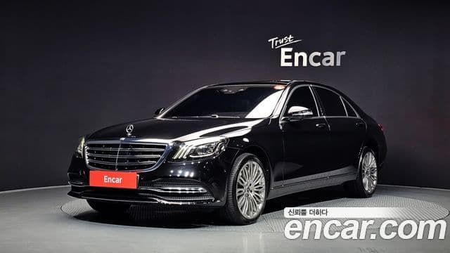 Mercedes-Benz S-Class W222